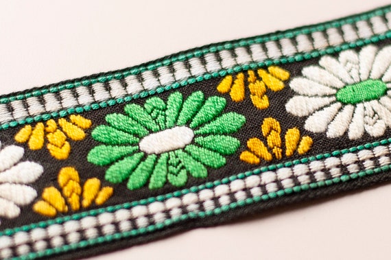 Floral Pattern Vintage Embroidered Trim New Old Stock