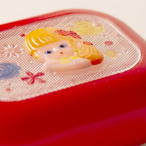 Vintage Girly Soap Holder Container / Deadstock Plastic Novelty image 5