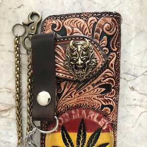 Geschnitzte Leder Herren Biker Brieftasche Kette Foral Punzierte Leder Bifold Brieftasche Western Cowboy Brieftasche Geschenk für ihn Geschenk für Männer Geschenk für Papa
