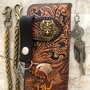 Geschnitzte Leder Herren Biker Brieftasche Kette Adler punziert Leder Bifold Brieftasche Western Cowboy Brieftasche Geschenk für ihn Geschenk für Männer Geschenk für Papa