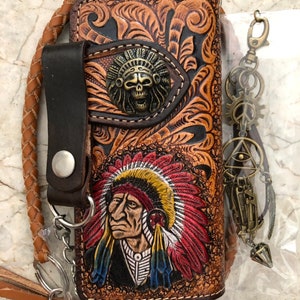 Geschnitzte Leder Herren Biker Brieftasche Kette Indigener Häuptling Punzierte Leder Bifold Brieftasche Western Cowboy Brieftasche Geschenk für Ihn Geschenk für Männer