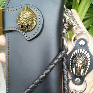 Carteira de couro estilo motociclista com corrente, carteira masculina dobrável, feita à mão, com cordão de couro, carteira longa, presente de motociclista para formatura, presente para homens, presente para ele