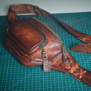 Handmade Leather Crossbody Bag Leather Fanny Pack Sling Bag Shoulder Bag for Men Personalized Fanny Pack with Straps Bum Bag Gift For Him
