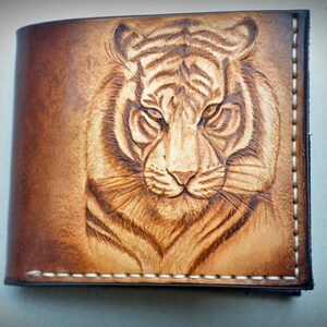 Personalisierte Foto Leder Geldbörse für Männer Benutzerdefinierte Foto Gravur Bild Bifold Brieftasche Erinnerung Geschenk Jahrestag Geschenke für Ihn Geschenk für Männer