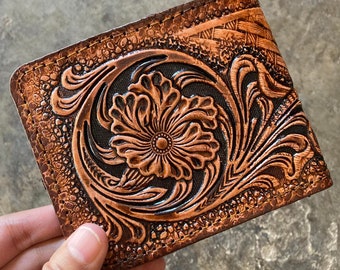 Carved Leather Mens Wallet Flower Carved Wallet Bifold Wallet Western Cowboy Wallet Anniversary Gift for Him Gift for Men Gift for Dad
