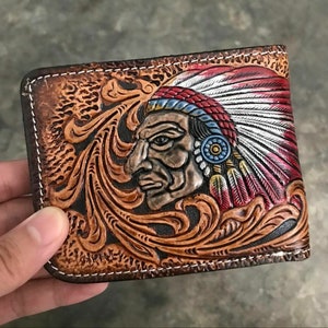 Cartera de cuero tallada a mano, cartera de jefe indígena, cartera plegable de vaquero occidental para hombre, cartera de cuero repujado, regalo para él, regalo para papá