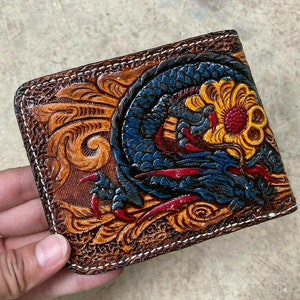 Carved Leather Mens Wallet Dragon Carved Wallet Bifold Wallet Western Cowboy Wallet Anniversary Gift for Him Gift for Men,Gift for Dad
