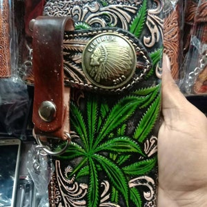 Geschnitzte Leder Herren Biker Brieftasche Kette Floral punziert Leder Bifold Brieftasche Western Cowboy Brieftasche Geschenk für ihn Geschenk für Männer Geschenk für Papa