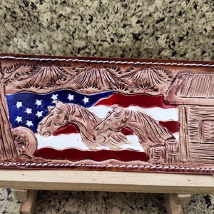 Handgefertigte geschnitzte Lederbrieftasche Florale Brieftasche Western Cowboy Bifold Herren Brieftasche Punzierte Leder Brieftasche Geschenk für Ihn Geschenk für Männer Geschenk für Papa