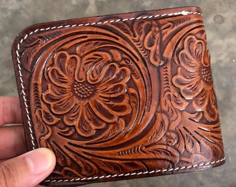 Handmade Carved Leather Wallet Floral Wallet Western Cowboy Bifold Mens Wallet Tooled Leather Wallet Gift for Him Gift for Men Gift for Dad