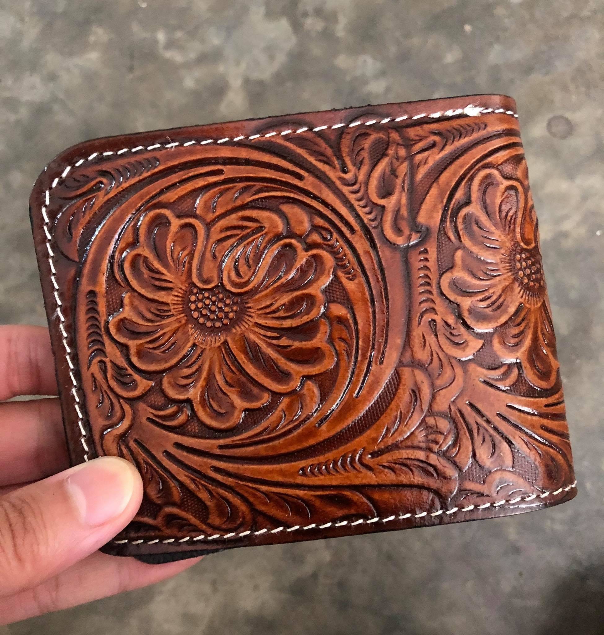 Calee EMBOSS LEATHER  WESTERN WALLET 財布 Handmade Carved Leather Wallet Floral Wallet Western Cowboy Bifold