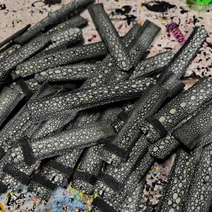 Black Stingray Skin Leather Watch Bands Handmade Watch Strap Stingray Leather Watch Strap 24mm 22mm 21mm 20mm 19mm 18mm Gift Watch