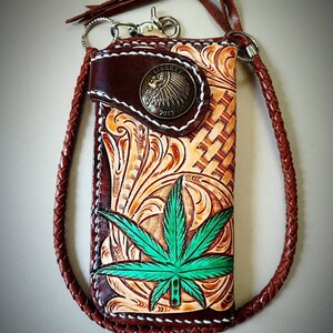 Cartera de motociclista de cuero tallado para hombre, billetera plegable de cuero con diseño floral, billetera estilo vaquero occidental, regalo para él, regalo para hombre, regalo para papá.