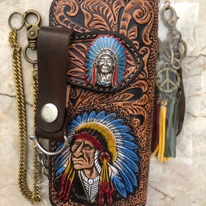 Carteira de couro esculpida masculina estilo motociclista, corrente, chefe indígena, carteira de couro com duas dobras, carteira de cowboy ocidental, presente para ele, presente para homens
