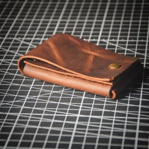 Personalisierte Leder Herren Brieftasche Leder Bifold Brieftasche Leder Benutzerdefinierte Brieftasche Jubiläum Geschenk für ihn, Mann, Freund, Männer, Vater, Vater