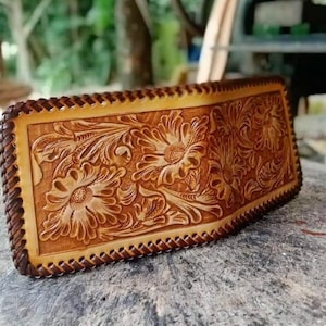 Cartera de cuero tallado para hombre, cartera de vaquero tallada, cartera plegable, cartera de vaquero occidental, regalo de aniversario para él, regalo para hombre, regalo para papá