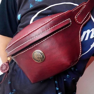 Handmade Leather Crossbody Bag Leather Fanny Pack Sling Bag Shoulder Bag for Men Personalized Fanny Pack with Straps Bum Bag Gift For Him