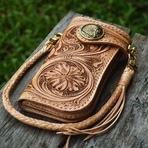 Geschnitzte Leder Herren Biker Brieftasche Kette Floral punziert Leder Bifold Brieftasche Western Cowboy Brieftasche Geschenk für ihn Geschenk für Männer Geschenk für Papa
