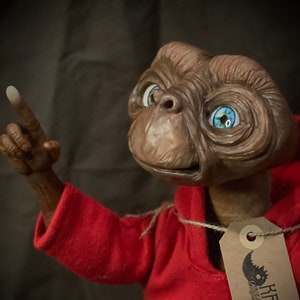 E.T. ExtraTerrestrial (about 38 cm) Made to order