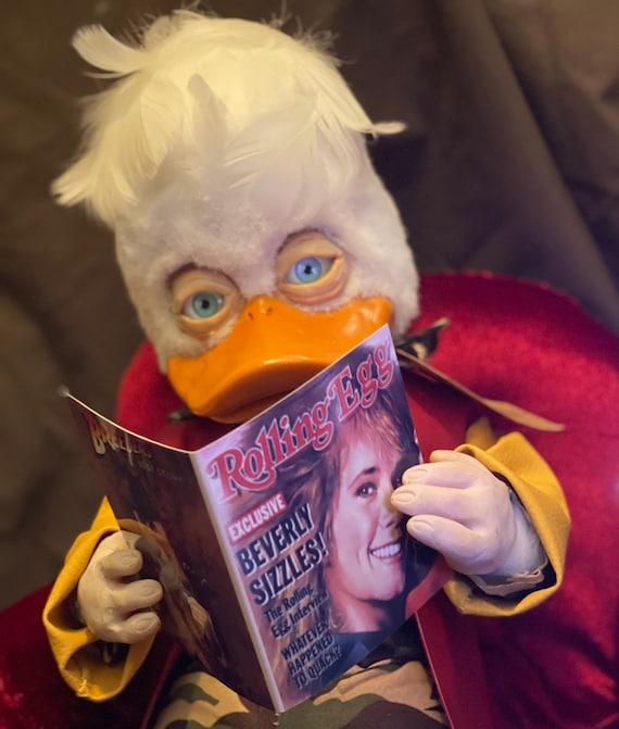 ハワード・ザ・ダックにインスパイアされた手作りのアヒル（高さ約40