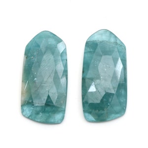 Piedra preciosa suelta de grandidierita natural facetada (talla rosa) de forma orgánica - 18 x 36 mm - Piedra preciosa de grandidierita talla rosa, par (2 piezas)