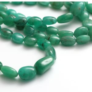 Colombian Emerald Smooth Oval Beads, 5x4 mm to 13x9 mm, Green Emerald Oval, Emerald Jewelry Making Gemstone, 18 Inch Price Per Strand