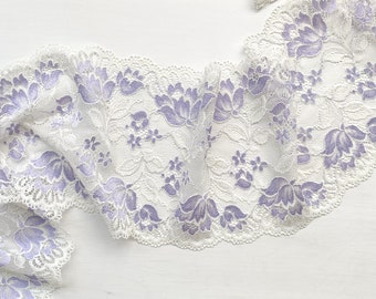 Lavender Tulips Stretch Lace