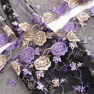 Gothic Rose Schwarz Gespiegelt Bestickte Tüll Spitze |  Meterware in zwei 0,5m langen spiegelverkehrten Stücken