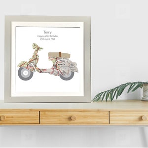 Handgefertigtes Kartenbild mit der typischen Vespa