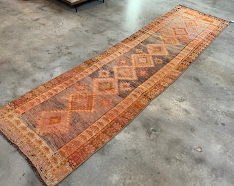 Authentic Vintage Turkish Runner TKRG143114249 - 3’ x 11’1”