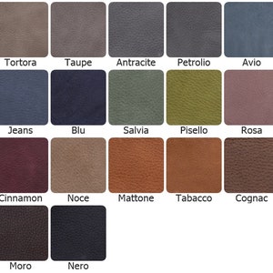 The leather tote bag is available in 17 different colors: Tortora, Taupe, Anthracite, Petrol, Avio, Jeans, Blu, Salvia, Pisello, Rosa, Cinnamon, Noce, Mattone, Tabacco, Cognac, Moro, Nero