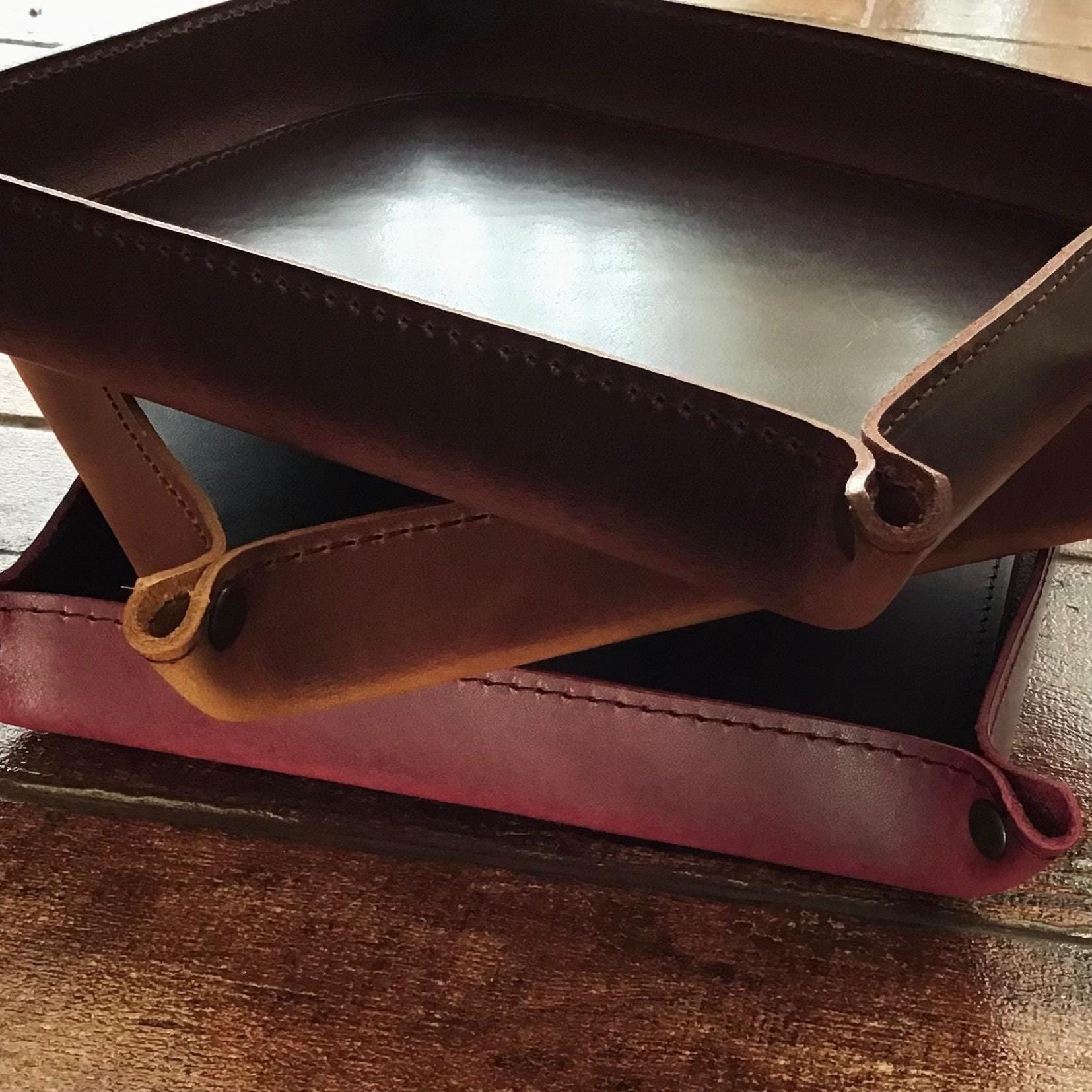 Leather catch-all valet tray, office and business present, custom graduation anniversary gift, wedding present, home decor, best custom gift