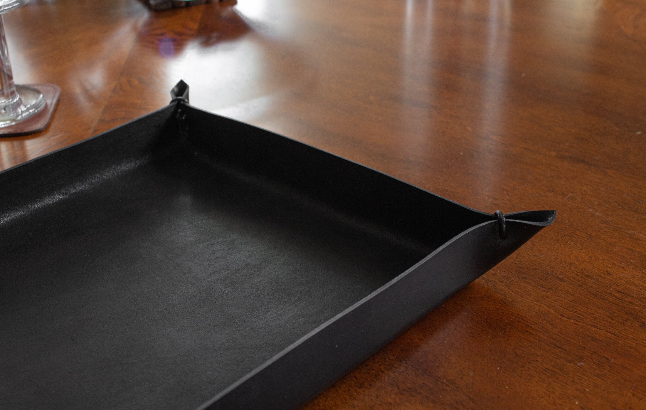 Handcrafted Leather Catch-All Tray for Home or Office Storage and Orga -  theBugsoftheBags