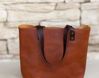 Leather tote bag, shopper carry all woman's handbag, fashionable and high-quality shoulder purse, special gift for her