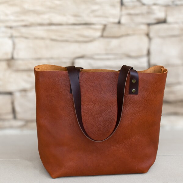 Leather tote bag, shopper carry all woman's handbag, fashionable and high-quality shoulder purse, special gift for her