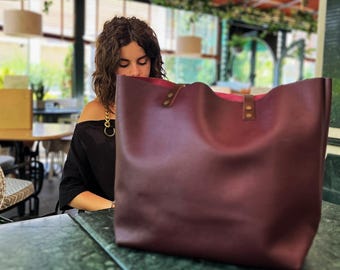 Handcrafted Italian Leather Tote Bag for Women | Personalized Work & Everyday Bag | Optional Zipper, Pocket