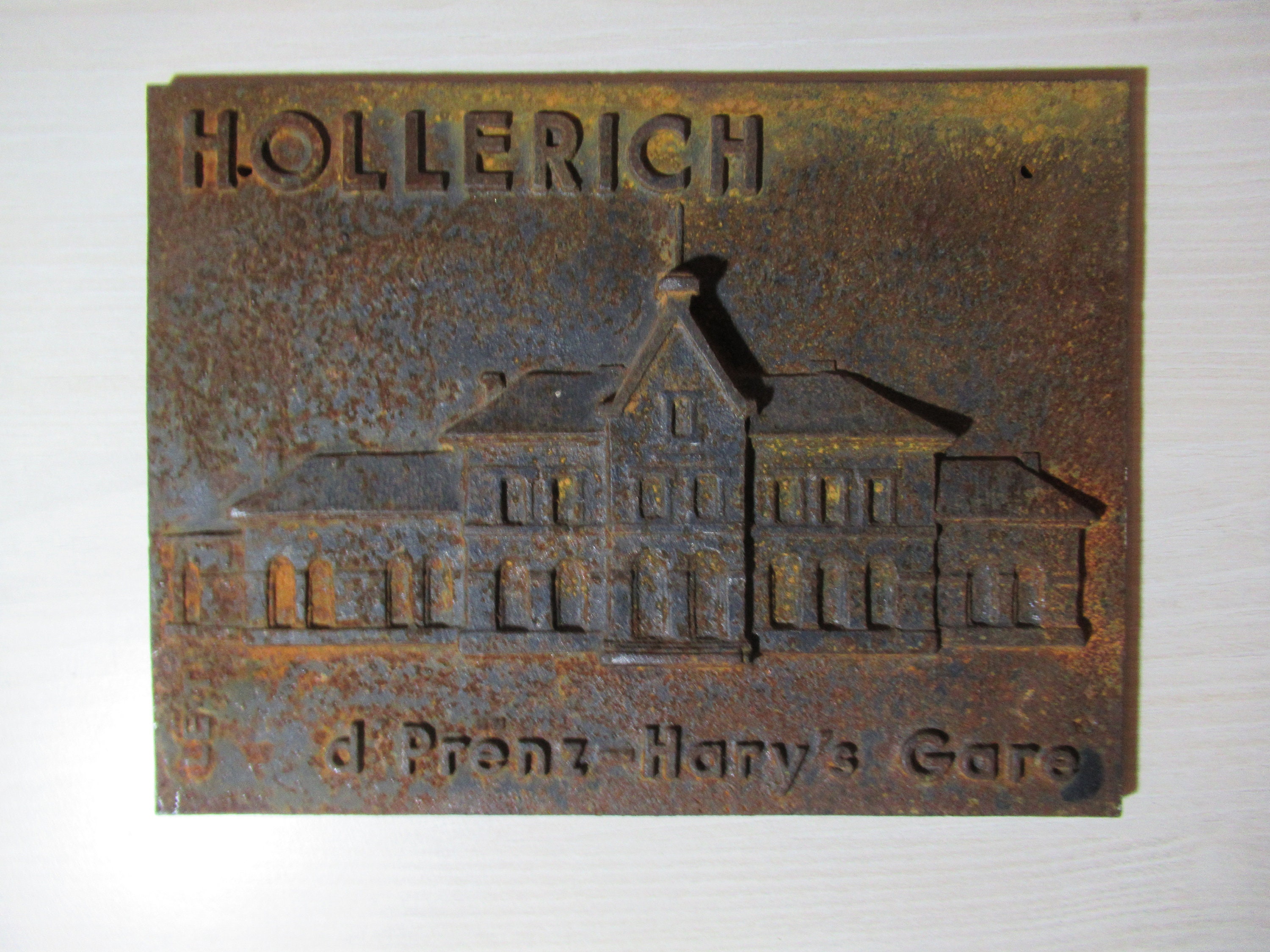 Plaque En Fonte Forgée