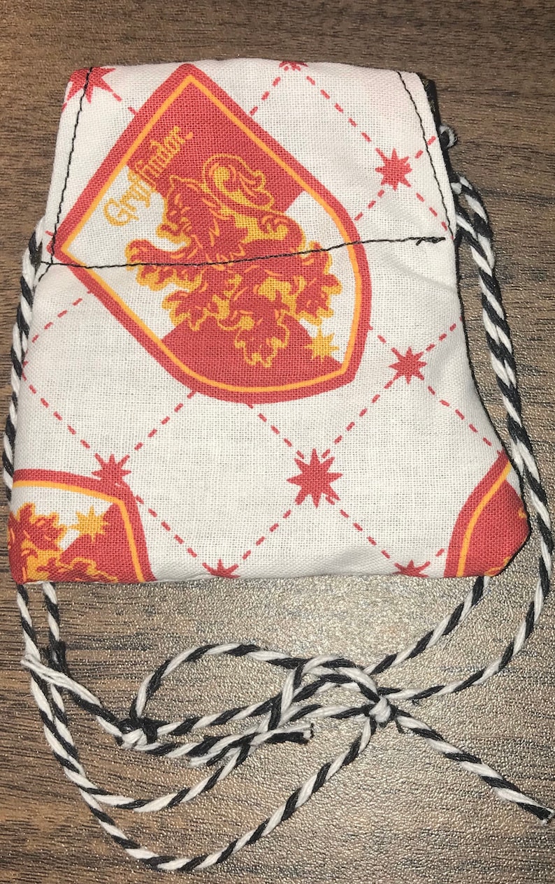small Harry Potter D/&D Dungeons and Dragons Game Dice Bag Gryffindor handmade