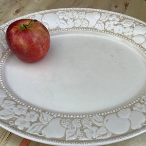 Vintage Vernon ware by Metlox, Antiqua oval large serving platter 14.5” x 11.5”