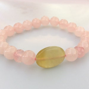 Soft pink Rose quartz and green flower jade jadeite stretch bracelet
