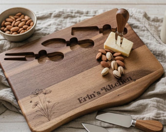 Personalized Charcuterie Board, Gift For Mom: Custom Engraved Cheese Board, Grandma Gift, Gift for Her, Kitchen Gift, Floral Theme