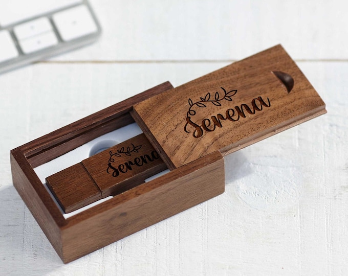 Personalized Wooden USB 32GB, Engraved USB In a box, Wedding Flash Drive, Memory Drive, Custom Flash Drive, Memory Stick
