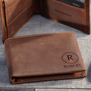 Personalized Cowhide Leather Men&#39;s Wallet – Custom Engraved Coin Wallet, perfect gift for Father’s Day, Graduation, Valentine’s & Christmas