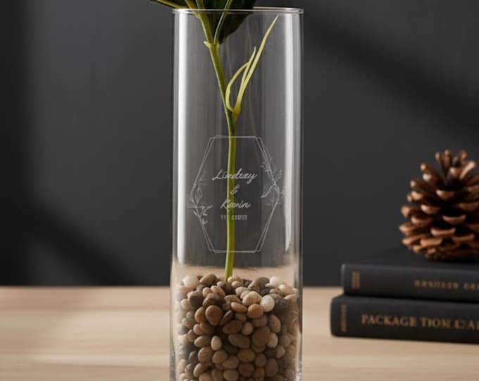 Engraved Square Vase: Personalized Table Decor, Custom Flower Vase