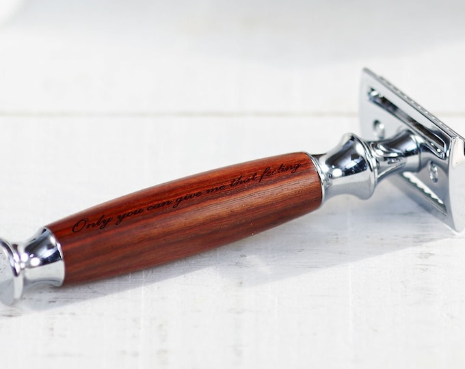 Personalized Wood Handle Razor, Shaving Safety Razor, Sandalwood handle razor, Custom Razor, Gift for him, Groomsman gift, Christmas gift