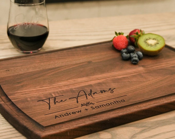 Personalized cutting board, Custom cutting board, Engraved board, Wedding gifts, Gifts for the couple, charcuterie board, Christmas gifts