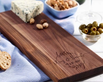 Personalized cheese Board, customized cheese board, custom cutting board, wedding gift, housewarming gifts, wedding gifts, Christmas gifts