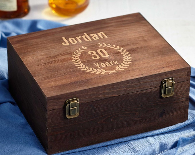 Personalized wooden gift box, Engraved Name Box, Wooden Keepsake box, Groomsman gift box, Rustic Gift Box, Christmas gift box