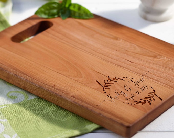 Personalized cutting board, Custom cutting board, Engraved cutting board, Wedding gifts, Gifts for the couple, Christmas gifts