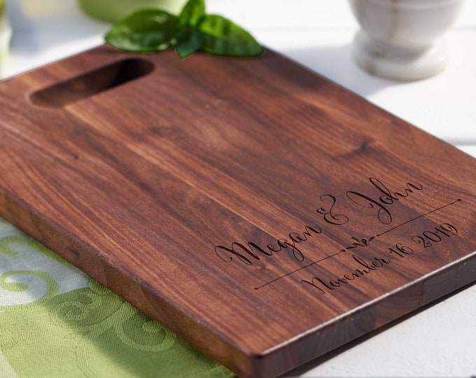 Personalized cutting board, Custom cutting board, Engraved cutting board, Wedding gifts, Gifts for the couple, Christmas gifts